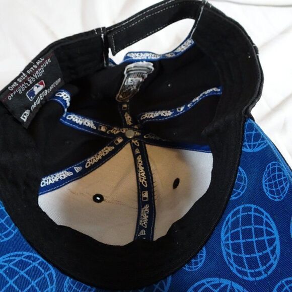 Rare World Series Champions Hat No Team & Year Clubhouse Collection - Picture 7 of 9